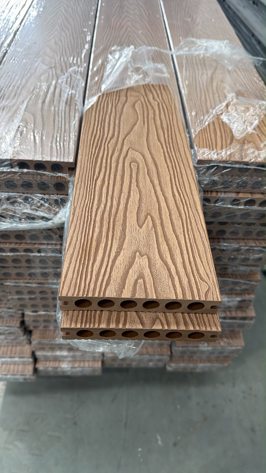 Mocha | 3D Premium WPC Decking